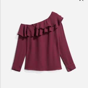 Off the shoulder ruffle blouse